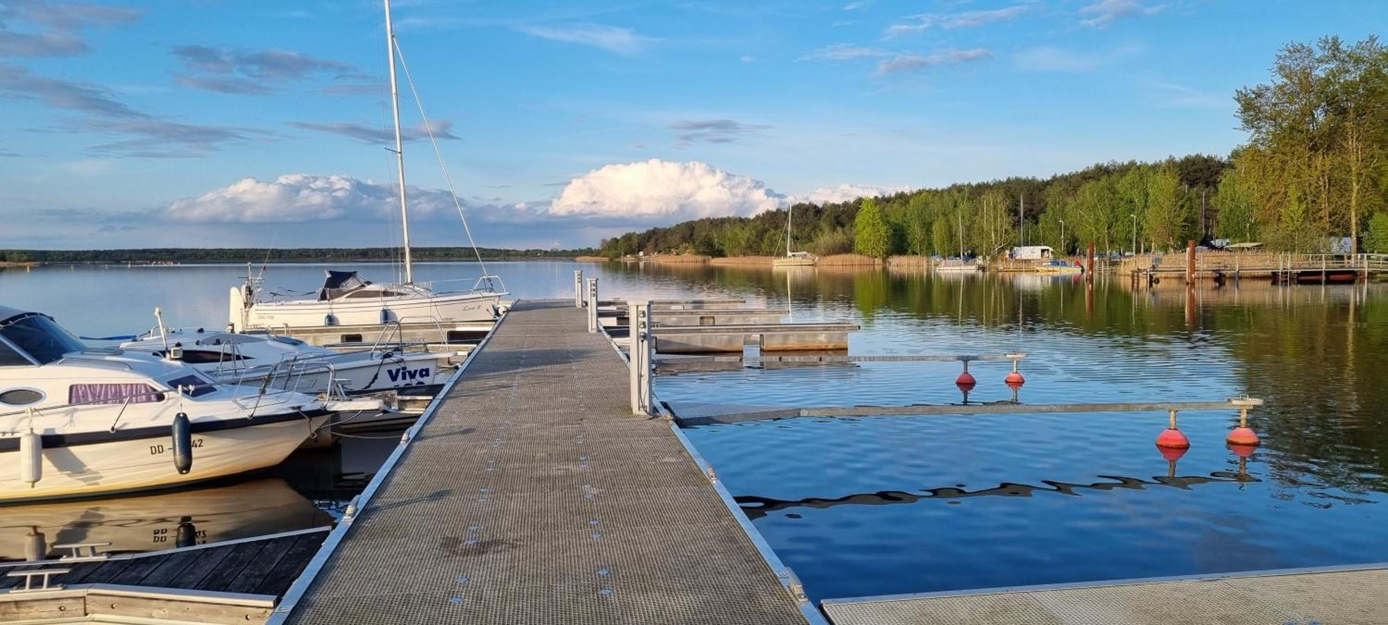 Karls Ferienhaus Grosskoschen Exteriör bild
